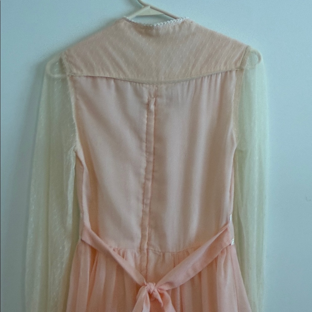 Gunne Sax Peach and Cream Lace Dress - Picture 7 of 10